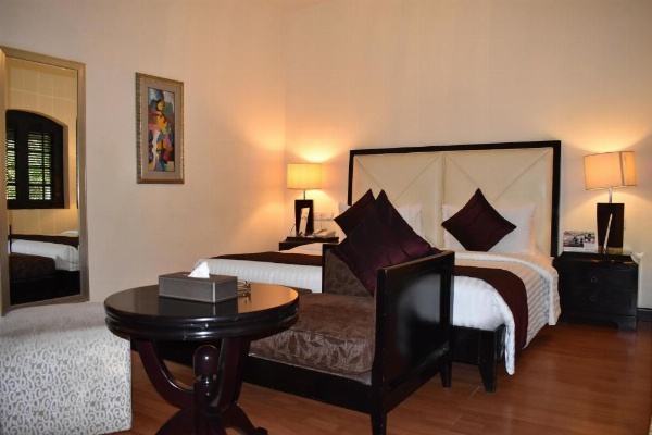 Ramada Plaza by Wyndham Karachi Airport Hotel image 17