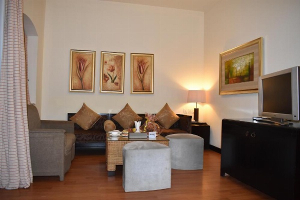Ramada Plaza by Wyndham Karachi Airport Hotel image 19